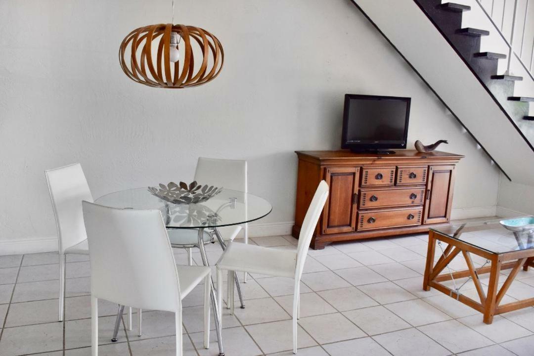Suites At Coral Resorts Miami Bagian luar foto